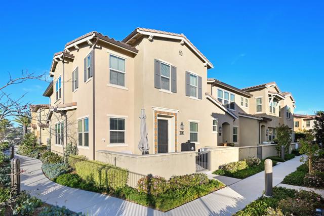 Detail Gallery Image 26 of 32 For 1118 Delpy View, Vista,  CA 92084 - 3 Beds | 2/1 Baths