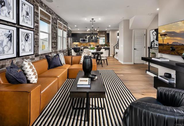 Detail Gallery Image 2 of 33 For 10501 Coupland Way, –,  CA 92126 - 2 Beds | 2/1 Baths