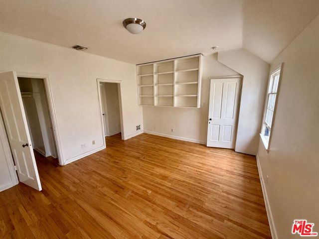 236 South Spalding Drive, 1/2 photo 26