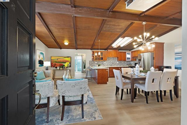 Image 4 of 58 For 2038 Boca Raton St