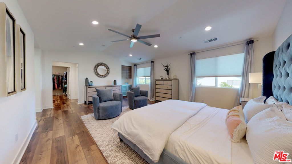 MLS #26862337 image #25