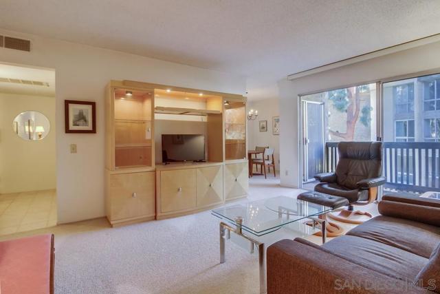 6406 FRIARS RD., San Diego, California 92108, 1 Bedroom Bedrooms, ,1 BathroomBathrooms,Condominium,For Sale,FRIARS RD.,250001424SD