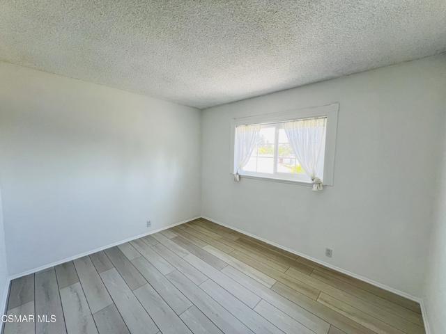 1574 Norwich Avenue, Thousand Oaks CA: https://media.crmls.org/mediaz/d538b3b3-80a8-4d0b-8c88-e6370b14bb6c.jpg