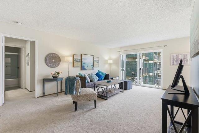 819 N Humboldt Street, San Mateo CA: https://media.crmls.org/mediaz/d5399e80-d8c3-4714-a3f2-5e7bca2a4280.jpg