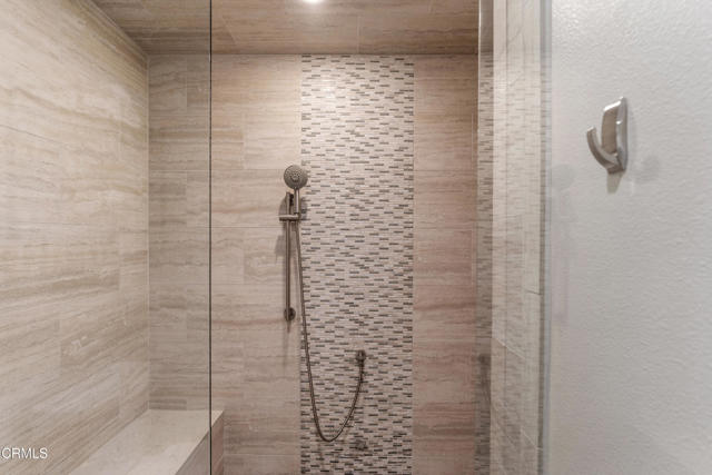 7017 Sonora Court, Ventura CA: https://media.crmls.org/mediaz/d53c2e00-b3b2-4082-96f3-3c513535d279.jpg