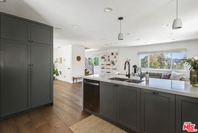4614 San Andreas Avenue, Los Angeles CA: https://media.crmls.org/mediaz/d53ca326-45e5-4f58-879a-17d34835d51c.jpg
