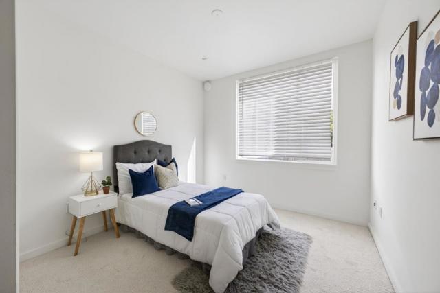 570 Innes Avenue, San Francisco CA: https://media.crmls.org/mediaz/d53ce38d-6c62-41b5-9d25-8c87280c65ac.jpg