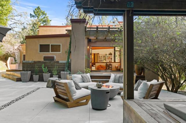 23185 Old Santa Cruz Highway, Los Gatos CA: https://media.crmls.org/mediaz/d53edc2e-9af0-4c94-b040-d079ede54115.jpg