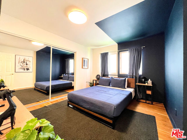 1173 Amherst Avenue, Los Angeles CA: https://media.crmls.org/mediaz/d53eea68-c515-4476-95c4-88e4719aa667.jpg