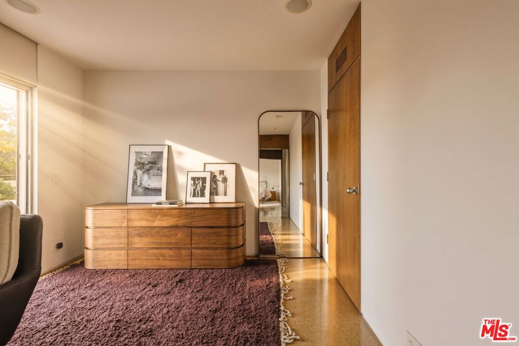 MLS #25528949 image #21