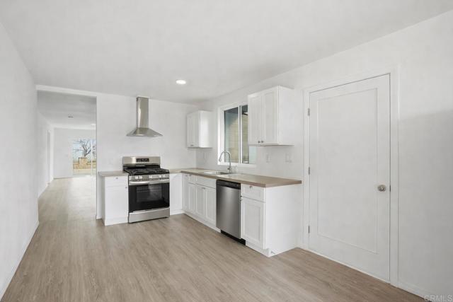 Detail Gallery Image 26 of 48 For 1668 1672 Spanish Oak Pl, El Cajon,  CA 92019 - 9 Beds | 5 Baths