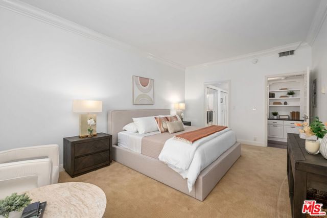 2318 Fox Hills Drive, Los Angeles CA: https://media.crmls.org/mediaz/d54258b3-ff34-4f6c-a880-559823bf844d.jpg