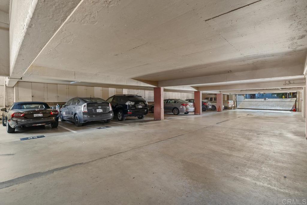 3939 Illinois Street - photo 13