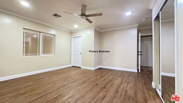 7516 Oakdale Avenue, Winnetka CA: https://media.crmls.org/mediaz/d542e0a6-1840-4156-948e-d04bc5732055.jpg