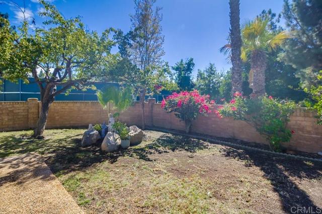 12580 Oaks North Drive, San Diego CA: https://media.crmls.org/mediaz/d5432363-5bca-4221-871e-8930c855ca71.jpg