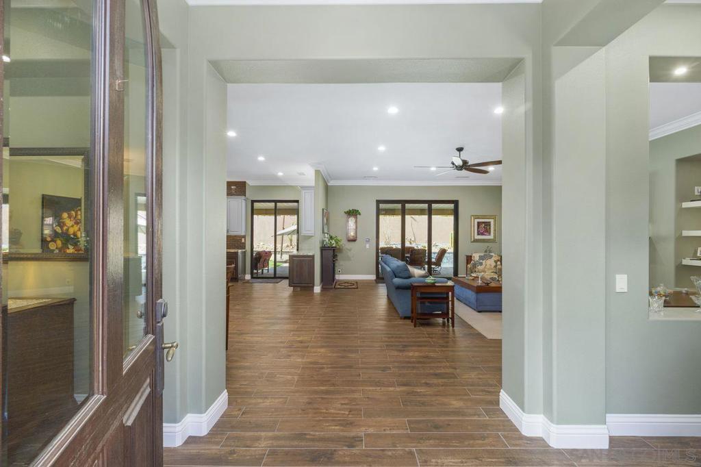 MLS #250032205SD image #6