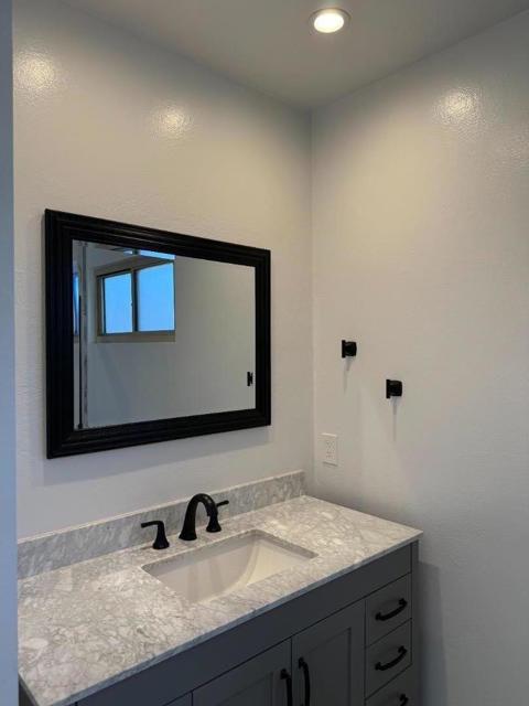 542 English Avenue, Monterey CA: https://media.crmls.org/mediaz/d545821c-48c9-4b77-99d5-d84b88bc1aef.jpg