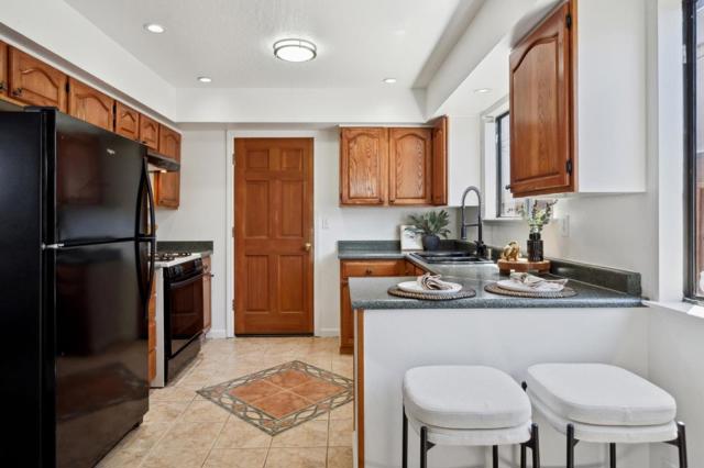 77 Montecito Avenue, Pacifica CA: https://media.crmls.org/mediaz/d545cdc1-c797-494c-bd5e-f237a966fd98.jpg