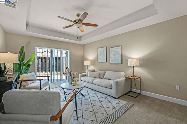 200 Valletta Ln, Pleasanton CA: https://media.crmls.org/mediaz/d5474e99-ba5b-42ab-8a06-9e57b1a287e5.jpg