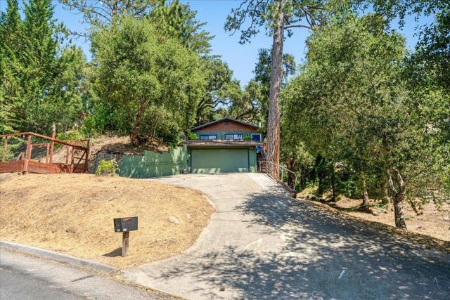 641 Marion Avenue, Ben Lomond CA: https://media.crmls.org/mediaz/d547f4e8-426f-483f-bae4-89de234a8542.jpg