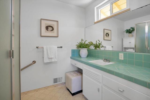 18654 Aspesi Drive, Saratoga CA: https://media.crmls.org/mediaz/d549be2f-60a9-4dbc-8b2b-2410eea2504f.jpg