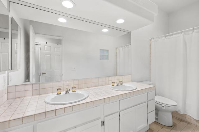 Detail Gallery Image 19 of 35 For 16054 Circa De Lindo, Rancho Santa Fe,  CA 92091 - 2 Beds | 2 Baths