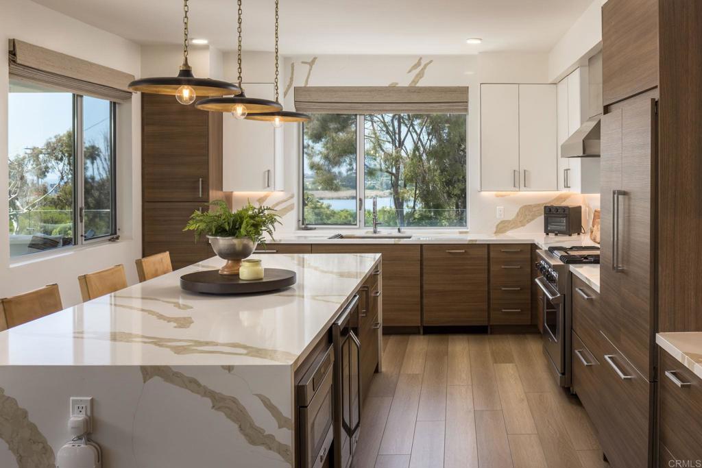 2501 State Street - photo 4