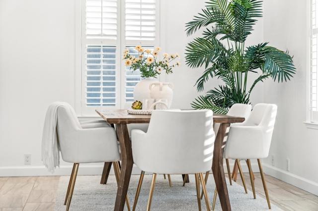 212 Ramona Street, San Mateo CA: https://media.crmls.org/mediaz/d54ad543-80cb-4ef7-8b2c-9cb8db7788c7.jpg
