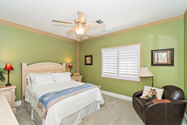 Image 20 of 39 For 45703 Spyglass Hill Street