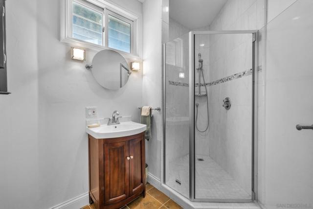 4667 Luneta View Rd, Julian CA: https://media.crmls.org/mediaz/d54c17ae-8eae-4de0-9e38-98a8e806c751.jpg