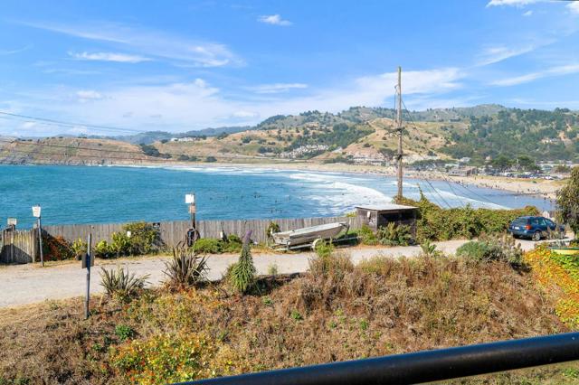 1207 Danmann Avenue, Pacifica CA: https://media.crmls.org/mediaz/d54c34f5-c017-42c5-b3aa-de2a63953888.jpg