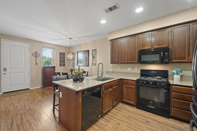 1367 Santa Diana Rd, Chula Vista CA: https://media.crmls.org/mediaz/d54c3c19-941f-44a6-8f1d-75d3e8f791de.jpg
