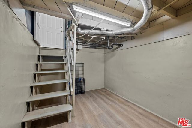 1828 W 43rd Place, Los Angeles CA: https://media.crmls.org/mediaz/d54c7f42-1509-49f7-963f-6c85f8b68b90.jpg