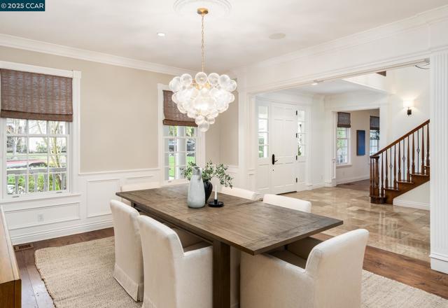 45 Lark Pl, Alamo CA: https://media.crmls.org/mediaz/d54d0a73-3747-4e6b-8e58-001e538af68a.jpg