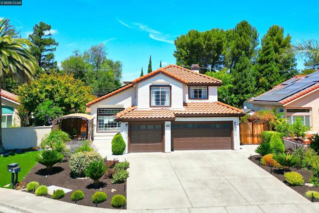 1021 Montclair Court, Livermore CA: https://media.crmls.org/mediaz/d54d892f-adcc-4619-bea3-e941a4bbe2bc.jpg