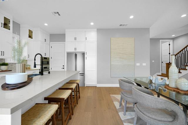 257 Haleena Place, Walnut Creek CA: https://media.crmls.org/mediaz/d54fab50-853d-423d-afdf-a0f455992476.jpg
