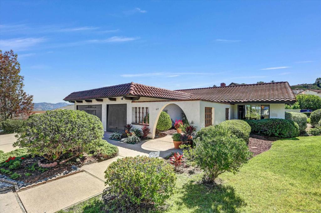 1677 Heron Ave