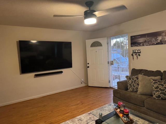 401 San Joaquin Avenue, Antioch CA: https://media.crmls.org/mediaz/d55057ca-eb3c-4bcb-8703-9e84a35d5d31.jpg