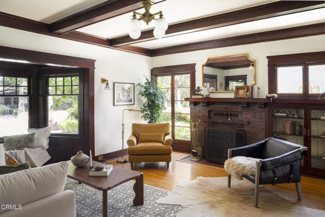 1813 Wayne Avenue, South Pasadena CA: https://media.crmls.org/mediaz/d550581b-6809-499d-a7e8-3560c48ef80b.jpg