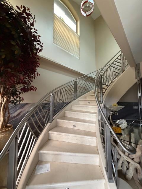 131 30th Avenue, Santa Cruz CA: https://media.crmls.org/mediaz/d550e693-6d69-4c1a-aaf7-25194395d2e5.jpg