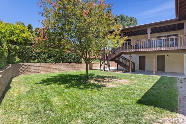 14210 Tierra Bonita Road, Poway CA: https://media.crmls.org/mediaz/d551d7ce-2d9d-4f2e-89f2-fb5b9f21ea38.jpg