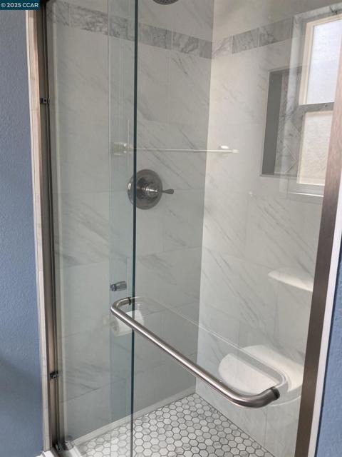 106 W 10Th St, Antioch CA: https://media.crmls.org/mediaz/d553be39-ee5c-4757-ab5a-135dbb4ae495.jpg