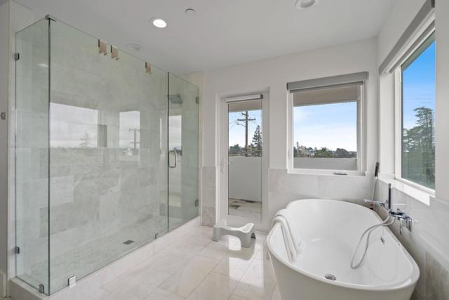 3807 Madrone Avenue, Oakland CA: https://media.crmls.org/mediaz/d553d1de-485b-4990-a061-d84b4fc67322.jpg