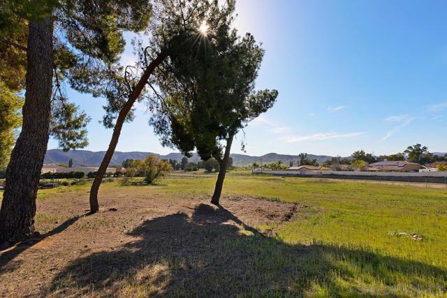 24567 Adams Ave, Murrieta CA: https://media.crmls.org/mediaz/d5541a00-bc91-40db-9df3-780885d5c7ca.jpg