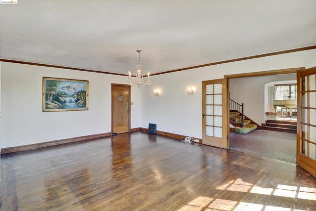 Image 10 of 60 For 600 Prospect Ave