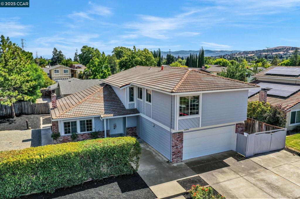 3240 De Anza Pl