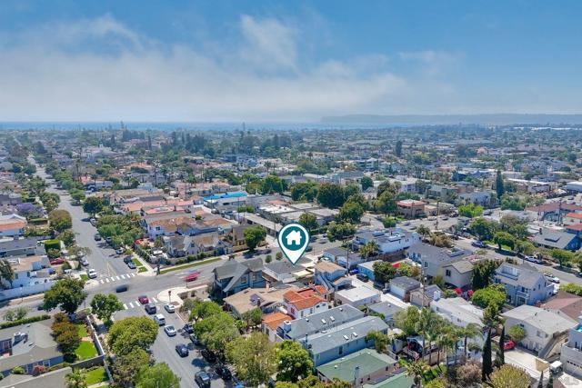 1221 4th St, San Diego CA: https://media.crmls.org/mediaz/d555e692-96e9-4efc-a703-634ed2badf26.jpg