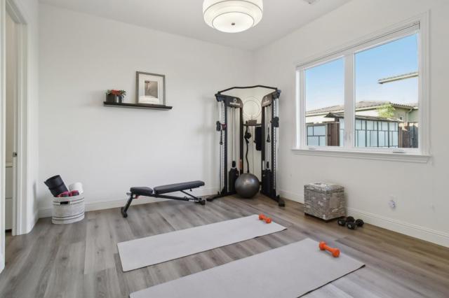 2170 Via Orista, Morgan Hill CA: https://media.crmls.org/mediaz/d5565471-3730-426c-b71c-87b01e77e618.jpg