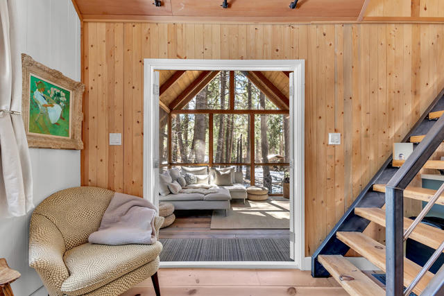 26299 Tahquitz Drive, Idyllwild CA: https://media.crmls.org/mediaz/d556ab31-9ddf-4cf3-895a-b8a9ea89ade5.jpg