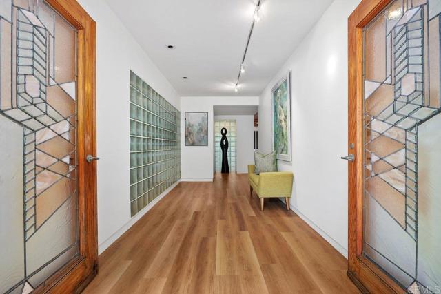 1859 Zapo Street, Del Mar CA: https://media.crmls.org/mediaz/d557eb36-3e82-4e0a-952d-0e1dfe6019ad.jpg